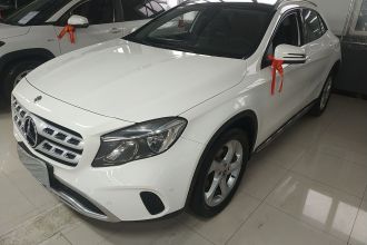 奔驰GLA 2018款 GLA 200 动感型