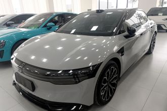 极氪007 2025款 后驱智驾版 75kWh