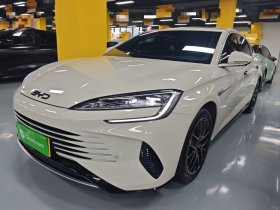 比亚迪 海豹07 DM-i 2025款 DM-i 1.5L 125km 豪华型