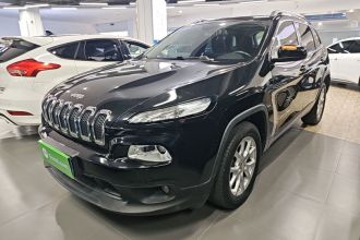 Jeep 自由光 2016款 2.4L 领先版