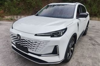 长安CS55PLUS 2024款 第三代 1.5T DCT尊贵型