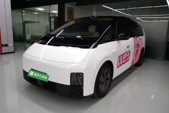 理想汽车 理想MEGA 2025款 Home 家庭特别版