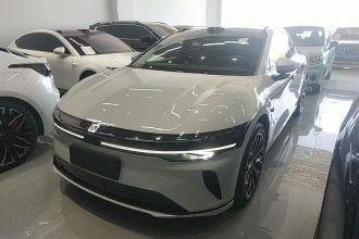 极氪007GT 2025款 后驱智驾版 75kWh