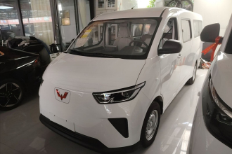 五菱汽车 五菱扬光 2026款 440km 客车版舒适型 6座