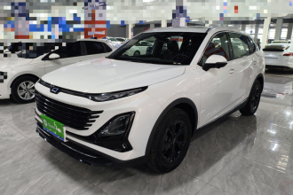 奔腾T90 2025款 龙耀版 1.5T 舒享型