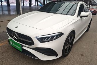 奔驰A级 2024款 A 200 L 时尚型