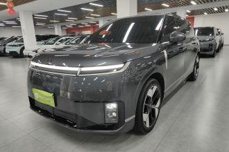 小鹏GX 2026款 纯电 750四驱Ultra旗舰版