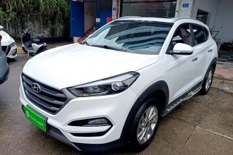 现代 途胜 2015款 2.0L 自动两驱智能型