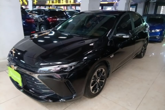 雪佛兰 科鲁泽 2023款 1.3T 轻混自动尊享版