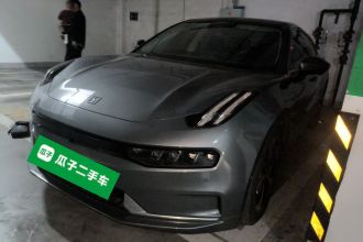 极氪001 2021款 长续航双电机 WE版