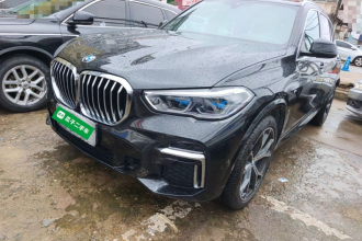 宝马X5 2022款 改款 xDrive 40Li M运动套装