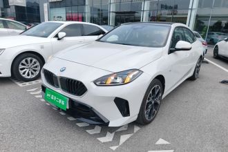 宝马2系 2025款 225L M运动套装