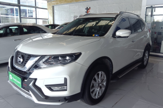 日产 奇骏 2021款 2.0L CVT 2WD XL Premium尊享纪念版