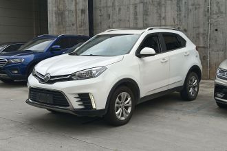 名爵 锐腾 2019款 20T 自动豪华氙灯版