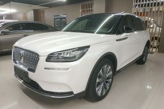 林肯 冒险家 2022款 改款 2.0T 两驱尊雅版