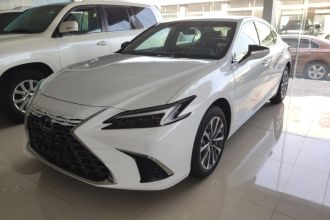 雷克萨斯ES 2025款 200 臻享版