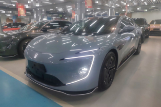 阿维塔12 2023款 650 三激光四驱性能版