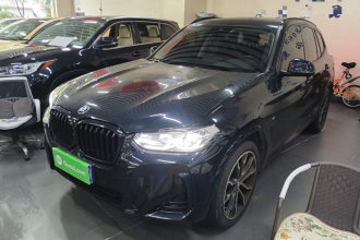 宝马X3 2022款 改款二 xDrive30i 领先型 M曜夜套装