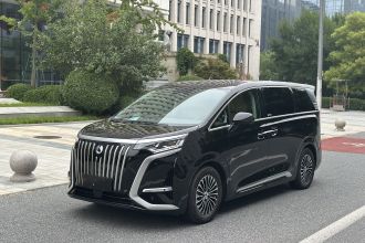 腾势D9 2024款 EV 620 尊享型