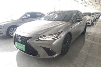 雷克萨斯ES 2021款 300h F SPORT
