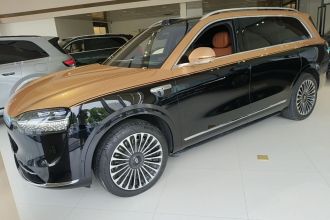 鸿蒙智行 问界M9 2025款 增程 Ultra版 52kWh 6座版 (192线激光雷达）