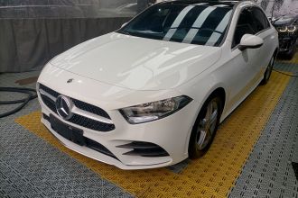 奔驰A级 2022款 改款 A 180 L 运动轿车