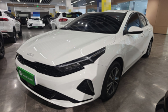 起亚K3 2024款 1.5L CVT舒适优享版