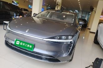鸿蒙智行 享界S9T 2025款 增程 Ultra长续航版 (192线激光雷达）