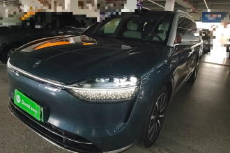 鸿蒙智行 问界M9 2024款 增程 Ultra版 42kWh 6座版