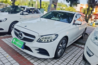 奔驰C级 2020款 改款 C 200 L 时尚型运动版