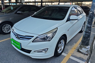 现代 瑞纳 2014款 1.4L 自动领先型GLX