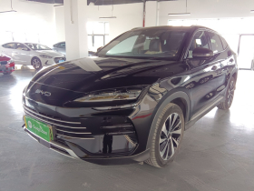 比亚迪 宋PLUS新能源 2023款 冠军版 DM-i 110KM 旗舰型