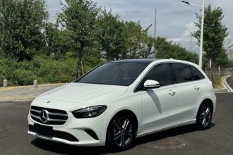 奔驰B级 2020款 B 200 动感型