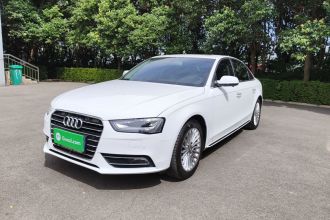 奥迪A4L 2016款 35 TFSI 典藏版 自动标准型