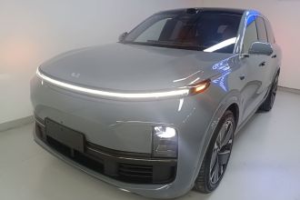 理想汽车 理想L8 2025款 Max 智能焕新版