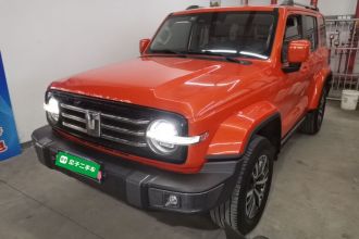 坦克300 2023款 城市版 2.0T 很有型