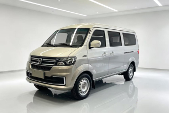 金杯 小海狮X30 2024款 1.5L 财富型客车 5/6/7座