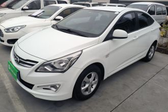 现代 瑞纳 2016款 1.4L 手动智能型GLS