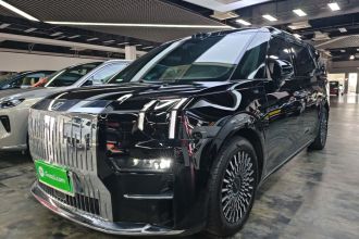 极氪009 2024款 六座行政版四驱 108kWh