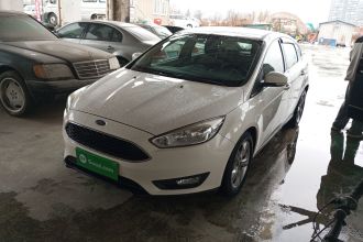 福特 福克斯 2017款 两厢 1.6L 自动舒适型智行版