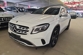 奔驰GLA 2018款 GLA 200 时尚型