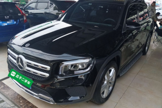 奔驰GLB 2023款 GLB 220 动感型