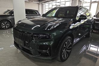 领克09 EM-P 2024款 2.0TD EM-P 四驱ULTRA 六座