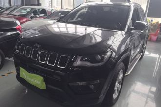 Jeep 指南者 2020款 220T 自动领先版