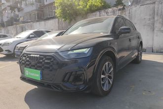 奥迪Q5L 2024款 40 TFSI 豪华动感型