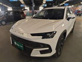 捷途大圣 2025款 1.5TD DCT 旗舰版