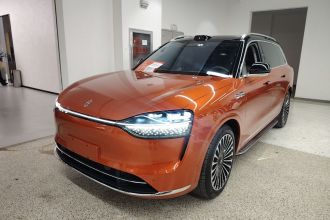 鸿蒙智行 问界M9 2024款 增程 Max版 42kWh 6座版