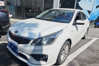 起亚K2 2017款 三厢 1.4L AT GLS