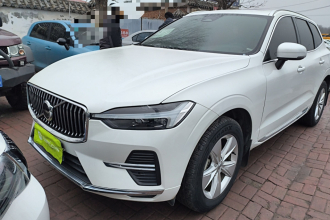 沃尔沃XC60 2022款 B5 四驱智逸豪华版