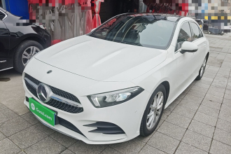奔驰A级 2019款 A 200 L 运动轿车